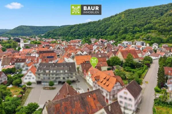 Immobilie in Blaubeuren - 360° | Charmante Dachgeschosswohnung mit Dachterrasse und ausgebauter Bühne im Herzen von Blaubeuren - Bild 1