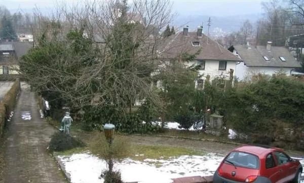 Immobilie in Gernsbach - Wohnhaus mit Gartenhaus und Panoramaaussicht in Gernsbach - Bild 2
