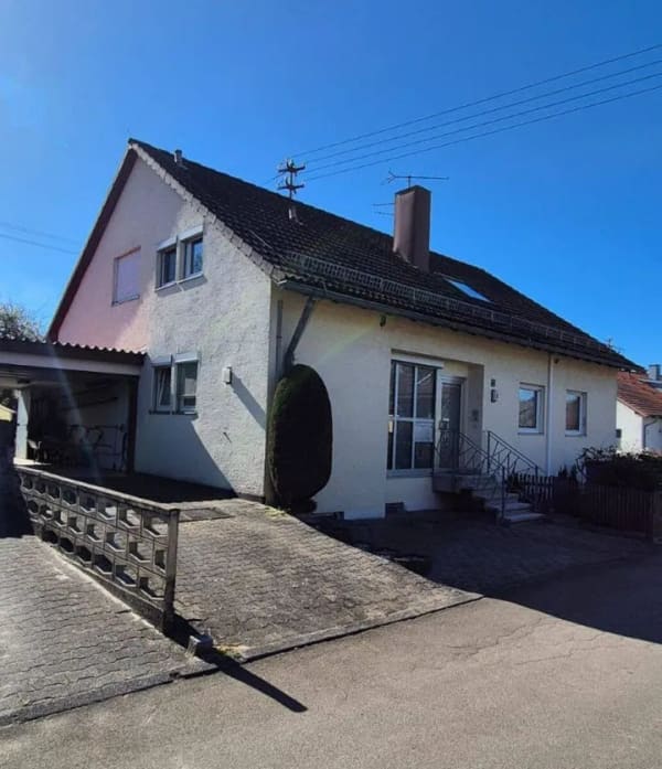 Immobilie in Schwäbisch Gmünd - 1-2 Familienhaus in Top-Lage GD-Wustenriet -- sofort bezugsfrei -- - Bild 1