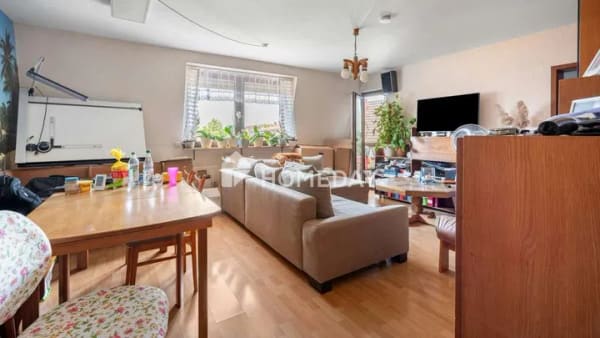 Immobilie in Philippsburg - Lichtdurchflutetes Wohnglück: Ihre neue Zweizimmerwohnung mit traumhaftem Wintergarten - Bild 1