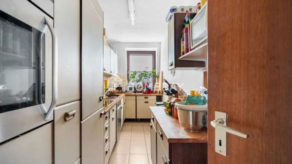 Immobilie in Philippsburg - Lichtdurchflutetes Wohnglück: Ihre neue Zweizimmerwohnung mit traumhaftem Wintergarten - Bild 2