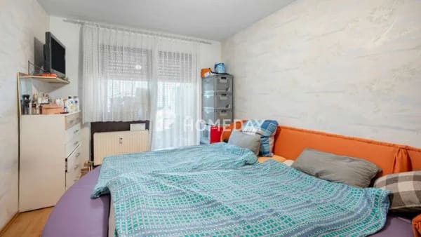 Immobilie in Philippsburg - Lichtdurchflutetes Wohnglück: Ihre neue Zweizimmerwohnung mit traumhaftem Wintergarten - Bild 3