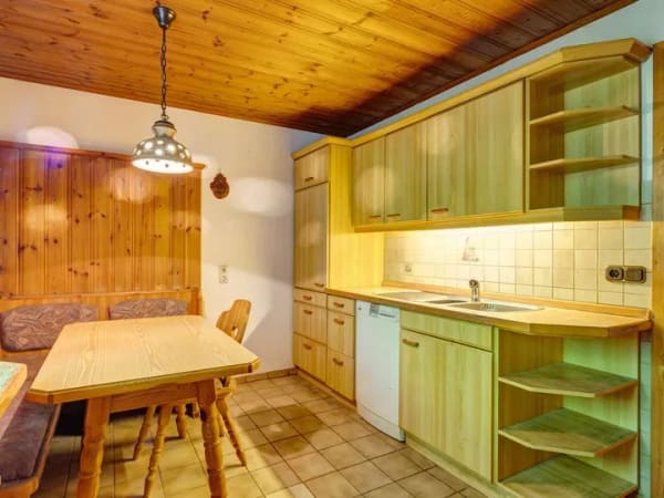 Immobilie in Haag in Oberbayern - Haag/Zweifamilienhaus - Ruhig. Renoviert. Gepflegt. - Bild 2