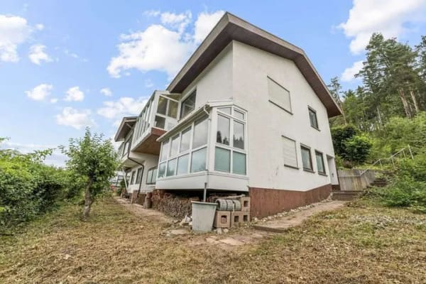 Immobilie in Zimmern ob Rottweil - Top Einfamilienhaus mit Einliegerwohnung in Zimmern ob Rottweil Ortsteil Horgen! - Bild 2
