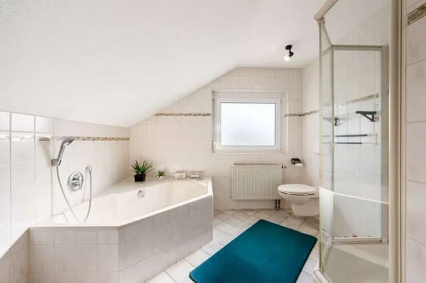 Immobilie in Reilingen - Attraktive Dachgeschosswohnung in Reilingen – ideal als Kapitalanlage oder zur Eigennutzung - Bild 4