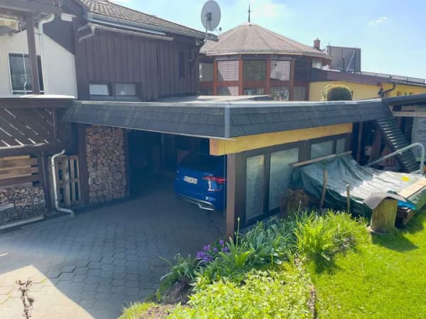 Immobilie in Johanngeorgenstadt - Viel Platz für Familie und Generationen – großzügiges Wohnhaus mit 264 m² Wohnfläche - Bild 3