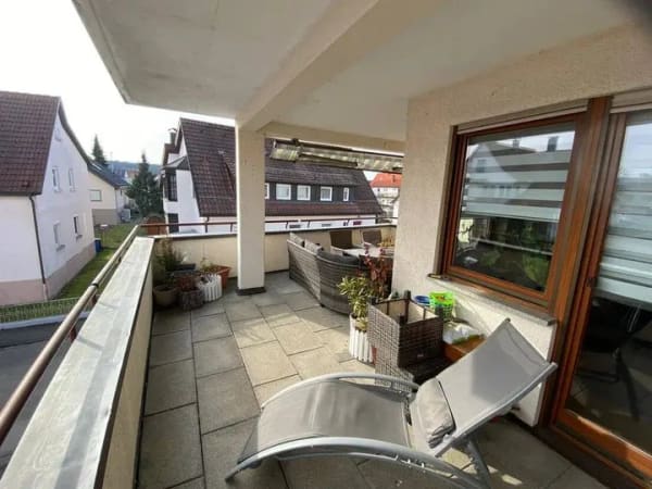 Immobilie in Riederich - 4 Zimmer Wohnung mit Balkon und Garage in Riederich - Bild 4