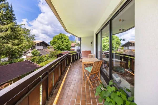 Immobilie in Garmisch-Partenkirchen - 3 Zimmer Wohnung mit zwei Balkonen - Bild 3