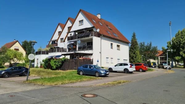 Immobilie in Ilmtal-Weinstraße - Ruhige und gemütliche Wohnung mit Balkon - Bild 0