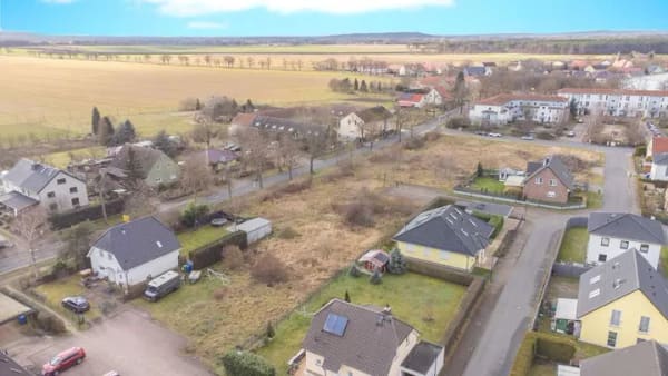 Immobilie in Trebbin - DERZEIT VERMIETET - ERSTKLASSIGES 4 ZIMMER EINFAMILIENHAUS AUF CA. 617m² GROßEM SONNENGRUNDSTÜCK - Bild 4