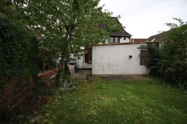 Immobilie in Otterberg - Freistehendes Einfamilienhaus mit Potenzial in Otterberg **6 Zimmer, 121 qm Wohnfläche** - Bild 2
