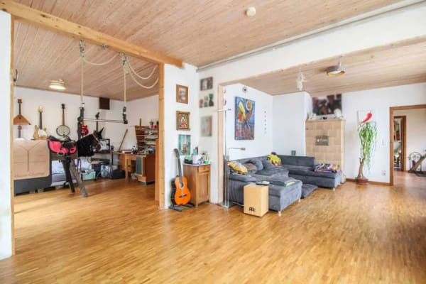 Immobilie in Amelinghausen - Raum für Familie, Hobby und Homeoffice - vielseitiges Zuhause auf großem Grundstück - Bild 2
