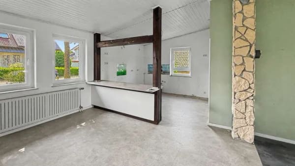 Immobilie in Warburg - Ankommen und bleiben: Familienhaus mit Kamin, Garten und Platz zum Wachsen in Warburg - Bild 2