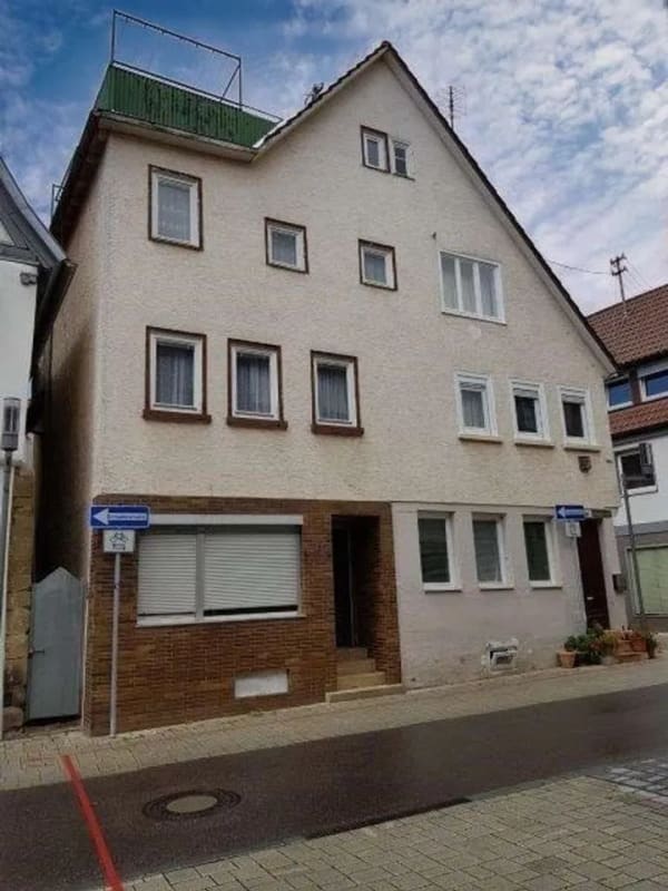 Immobilie in Bönnigheim - Charmante Fachwerk-Doppelhaushälfte in historische Altstadt - Bild 1