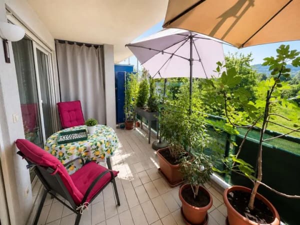 Immobilie in Gundelfingen - Top-Lage in Gundelfingen | Außergewöhnlich gepflegte Dachgeschosswohnung mit Traumbalkon - Bild 1