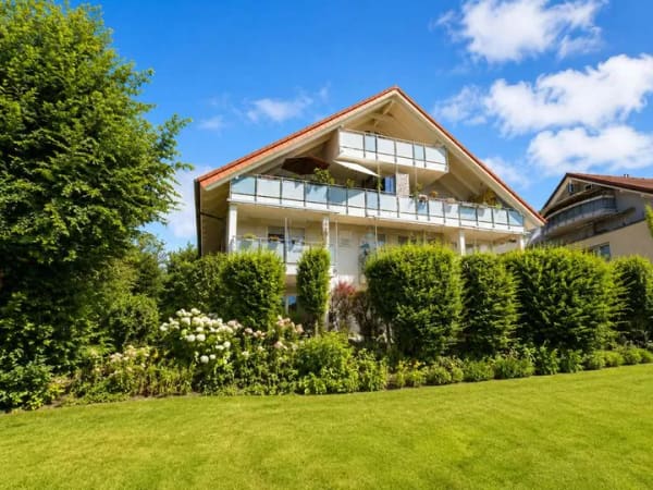 Immobilie in Gundelfingen - Top-Lage in Gundelfingen | Außergewöhnlich gepflegte Dachgeschosswohnung mit Traumbalkon - Bild 2
