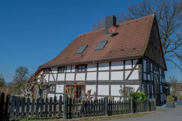 Immobilie in Deensen - Zeitlose Eleganz auf historischem Grund – außergewöhnliches Fachwerkanwesen mit Pool - Bild 3