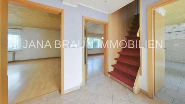 Immobilie in Panketal - massives Einfamilienhaus  mit 5 Zimmern und Doppelgarage auf Erbpacht in Panketal - Bild 2