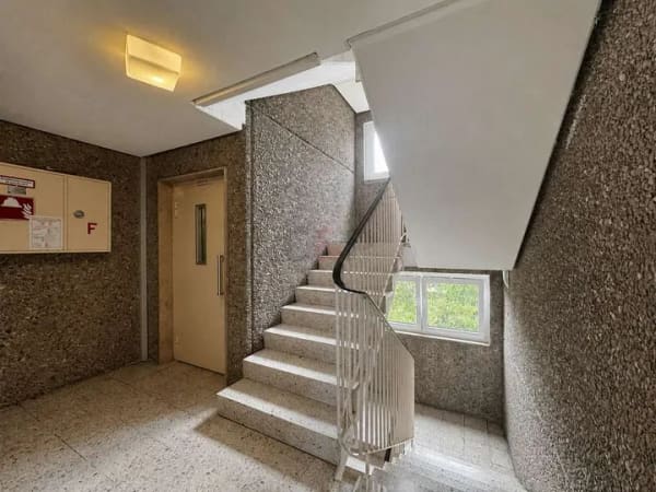 Immobilie in Rodenbach - 4-Zimmer-Wohnung mit Balkon – Neue Heizungsanlage – Attraktives Gestaltungspotenzial - Bild 3