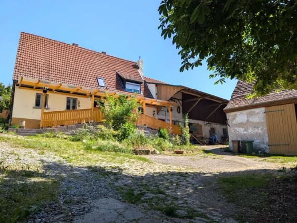 Immobilie in Walsdorf - Hofstelle mit ca. 4.300 m² Grundstück und Entwicklungspotenzial - Bild 0
