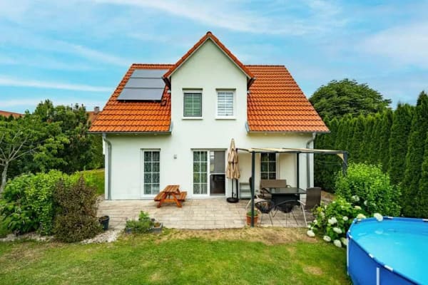 Immobilie in Holzgünz - Wohlfühlambiente! Stilvolles Einfamilienhaus in ruhiger Lage mit Garten und idealer Raumaufteilung - Bild 0