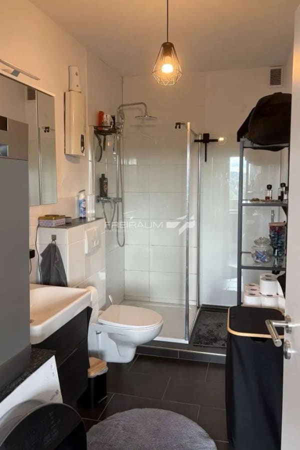 Immobilie in Siegen - FREIRAUM4 +++ Tolles Appartement in begehrter Lage - ideal als Anlageobjekt - Bild 2
