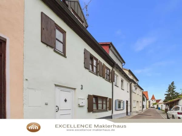 Immobilie in Dillingen a.d.Donau - Zentral und liebenswert - ein Stadthaus zum verlieben! Saniertes Wohnhaus in stadtnaher und angenehm - Bild 0