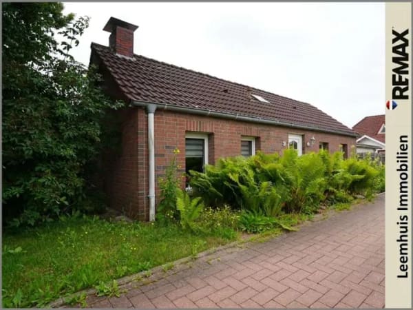 Immobilie in Weener - Haus mit Anbau, separatem Holzhaus und Carport!
Vielseitig nutzbar, Platz für bis zu 9 Personen! - Bild 0