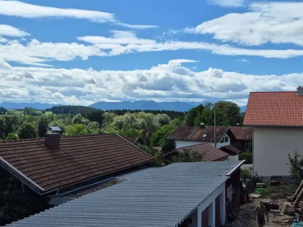 Immobilie in Eurasburg - Ruhig gelegene 2 Zimmer mit Essküche und Balkon in Aussichtslage - Bild 0