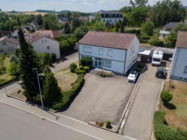 Immobilie in Ehingen (Donau) - Ein Haus voller Perspektiven – Wohnen, Arbeiten und Zukunft unter einem Dach - Bild 2
