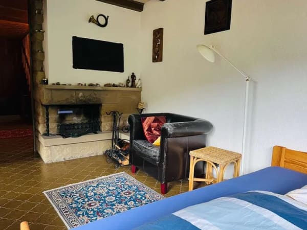 Immobilie in Bad Rippoldsau-Schapbach - Zwei Wohnungen, ein Hausgefühl: „Haus-im-Haus-Charakter“ mit Garten, Sauna und Kaminzimmer - Bild 2