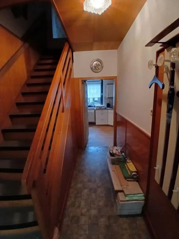 Immobilie in Bodenfelde - Reihen-Endhaus mit WE in 1. Reihe mit unverbaubarem Blick - Bild 0