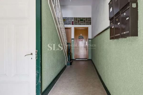 Immobilie in Witten - Mehrfamilienhaus mit sieben Wohneinheiten, neun Garagen und zusätzlichem Mietsteigerungspotenzial - Bild 3
