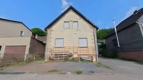 Immobilie in Hartmannsdorf - Mehr Haus, als man auf den ersten Blick vermutet  - Bild 1
