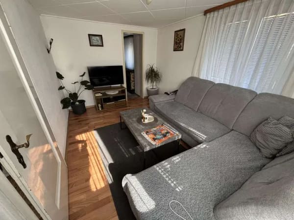 Immobilie in Bisingen - Wohnhaus mit großem Ausbaupotential in zentraler Lage  BIsingen - Bild 3