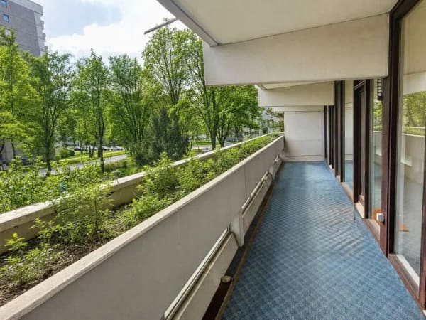 Immobilie in Taufkirchen - 4 Zimmer mit großzügigem Südbalkon & West-Loggia - Bild 3