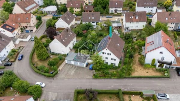 Immobilie in Schwäbisch Hall - Drei Wohnebenen, großzügige Flächen, vielseitige Nutzungsmöglichkeiten - Bild 2