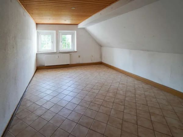 Immobilie in Johanngeorgenstadt - Raus aus der Stadt, ankommen im Erzgebirge – 2-Raum-Wohnung im Grünen - Bild 3