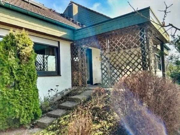 Immobilie in Michelbach an der Bilz - Viel Raum zum Leben... - Bild 2