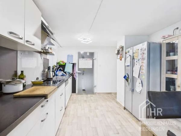 Immobilie in Dürmentingen - Renoviertes Bauernhaus mit viel Nutzfläche für Hobbybauer oder -schrauber - Bild 1