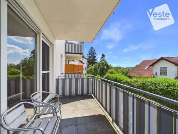 Immobilie in Coburg - Clever investieren oder selbst einziehen – ETW mit Balkon im Coburger Hahnweg - Bild 3