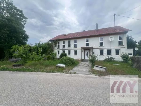 Immobilie in Wüstenrot - Kapitalanlage mit Potenzial – Genehmigte Monteurunterkunft auf gr Grundstück in Wüstenrot-Bärenbronn - Bild 1