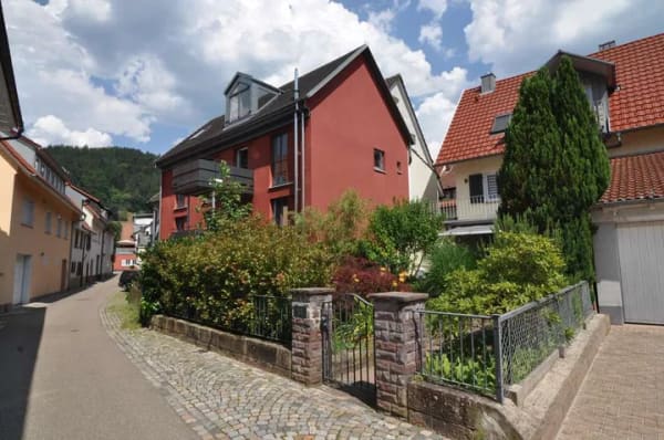 Immobilie in Oberwolfach - Schön renoviertes Stadthaus mit 2 Wohneinheiten - Bild 0