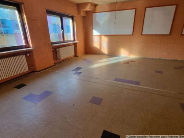 Immobilie in Edingen-Neckarhausen - Wohnhaus mit Gewerbeeinheit in Edingen-Neckarhsn. - 20003983 - Bild 2