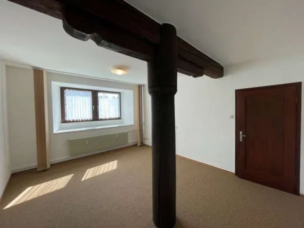 Immobilie in Müllheim - Denkmalgeschütztes Wohnhaus mit historischem Charme - Bild 2
