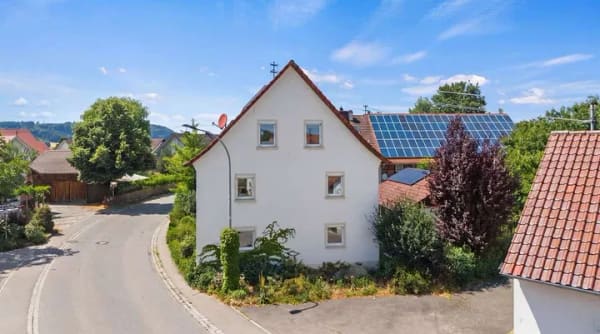 Immobilie in Fleischwangen - 2-Familienhaus mit großzügigem Gartengrundstück in Fleischwangen - Bild 4