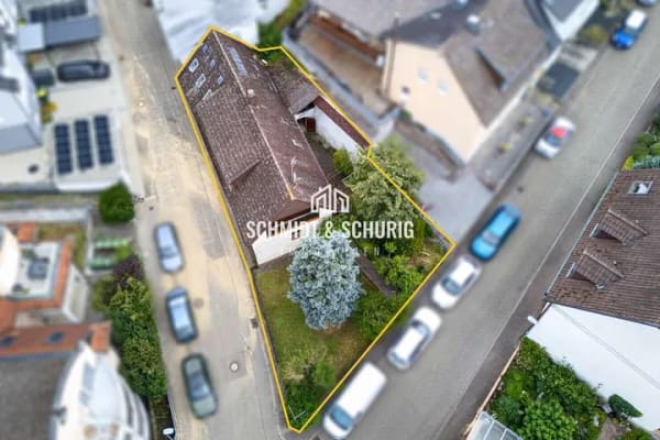 Immobilie in Königsbach-Stein - Einfamilienhaus mit Garten, Scheune und 2 Garagen in Königsbach-Stein - Bild 3