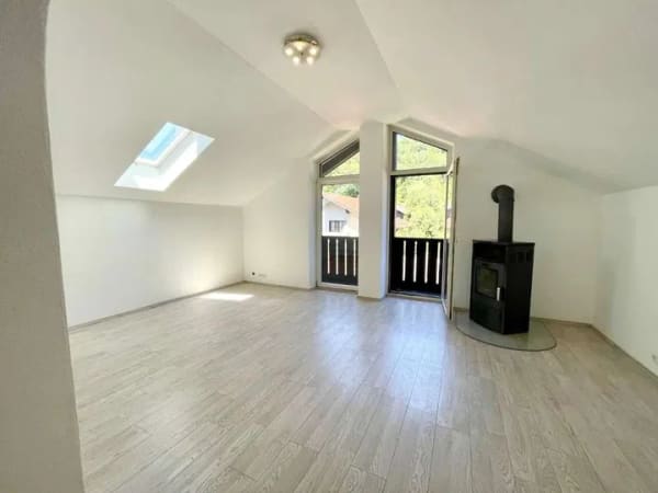 Immobilie in Kirchdorf am Inn - Vier Zimmer, zwei Ebenen - schöne, gut geschnittene Maisonette-Wohnung mit Balkon und Garten - Bild 3