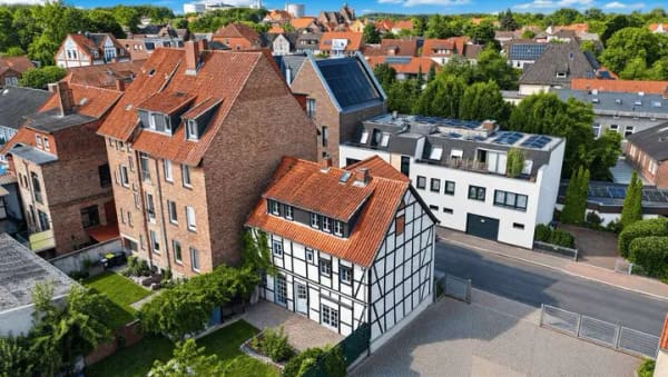 Immobilie in Uelzen - Ein Zuhause mit Geschichte – Altbaucharme auf drei Ebenen mitten in Uelzen - Bild 3