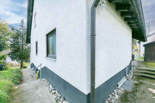 Immobilie in Erbach - Großzügiges Wohnen für die ganze Familie
Viel Raum und viele Möglichkeiten! - Bild 1